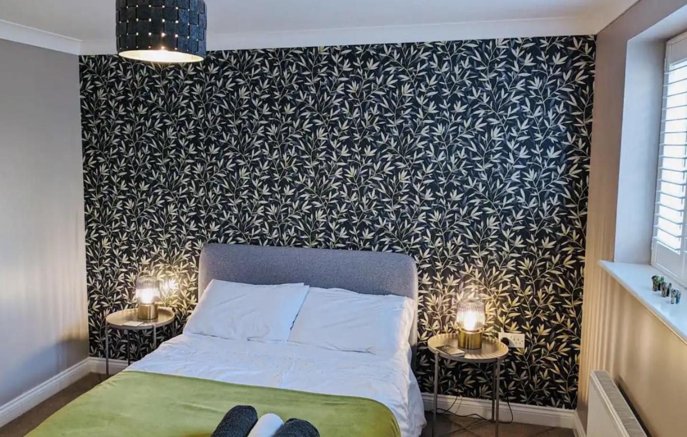 Modern Town House In Cotswolds - 3 Double Bedrooms Witney Luaran gambar
