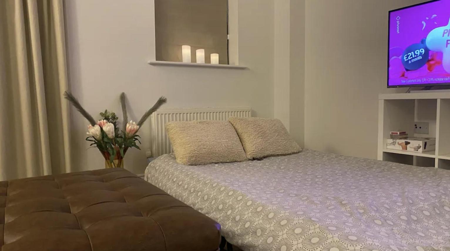 Modern Town House In Cotswolds - 3 Double Bedrooms Witney Luaran gambar